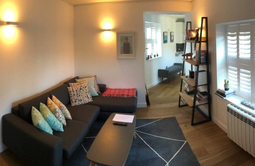 Cathedrals Condo | Charming 1-Bedroom Retreat in Central Borough