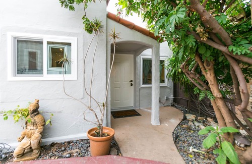 Carlson Park House | Charming 1-Bedroom Home near Downtown Culver