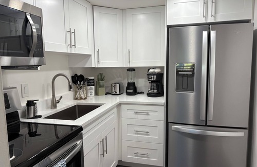 Delray Beach Apartment | Charming 1-bedroom apartment with WiFi, AC in delightful Delray Beach