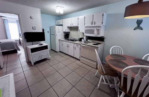 Gulf Shores Cottage | Charming 1-bedroom cottage with WiFi and AC in Gulf Shores