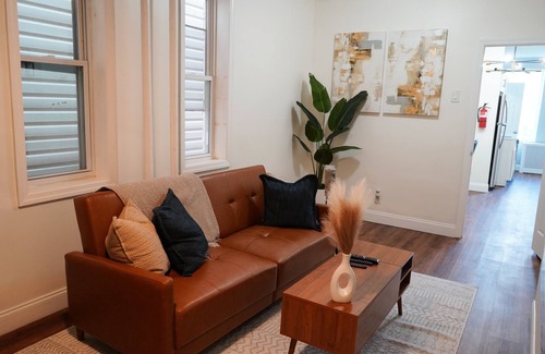 West Side Apartment | Charming 1-bedroom apartment in Jersey City - Close to New York City