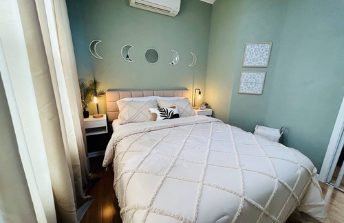 West Side Apartment | Charming 1-bedroom apartment with WiFi, AC in wonderful Jersey City