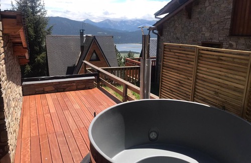 Les Angles Ski Chalet | Charming 12Pax chalet 6 bedrooms 4 bathrooms 4 WCs including 4 suites