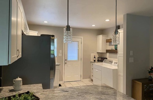 Villa Heights House | Charming 1920s Renovated Bungalow in Optimist Park
