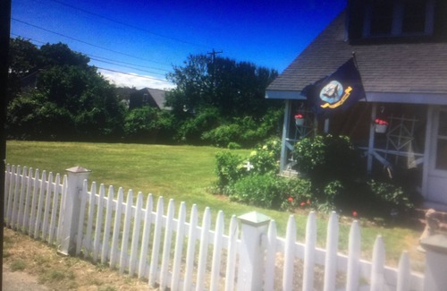 Ocean Bluff-Brant Rock Cottage | Charming 1924 Cottage by the Sea Available 8/15 -12/14 see details