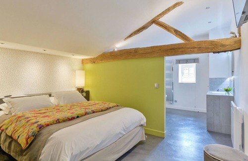 Regnie-Durette Other | Charming 19th century Chateau in the heart of Beaujolais