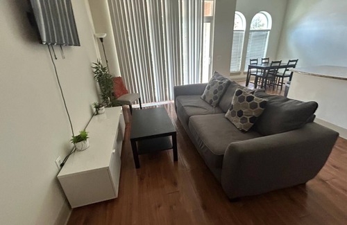 Texas Medical Center Apartment | Charming 1BR apt in Houston with AC, Pets OK, fitness room, NRG,Med Center