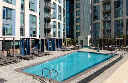 Heritage District Condo | Charming 1BR Condo with Fire Pit & Pool at The Martin