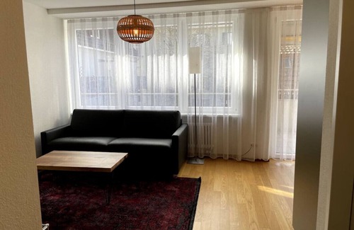 Sihlfeld Apartment | Charming 1BR flat in the city center (West9)