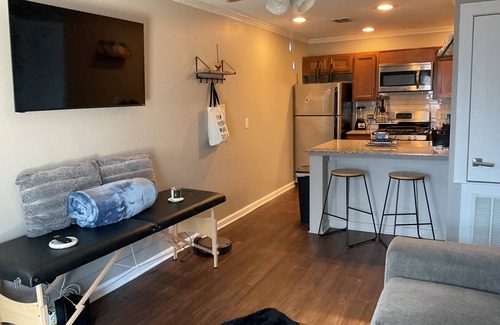 North San Antonio - SAT Apartment | Charming 1BR Getaway with Pool, Patio, Free Parking & Pet Friendly
