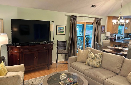 Old Village Cottage | Charming 2/2 Cottage/Golf Cart/Fantastic Location!