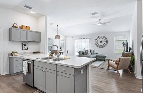 Sumter County Villa | Charming 2/2 Villa in Moultrie Creek – Relax, Dine & Explore Nearby Fun!