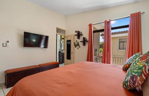 Coco House | Charming 2 BD Villa with Pool Access