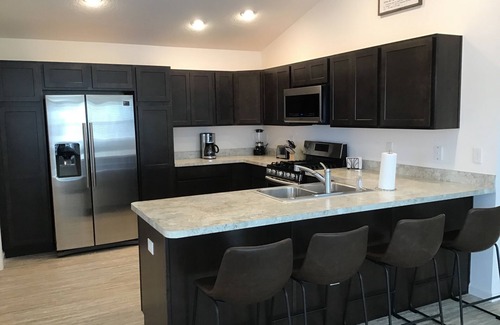 Wildwood Villa | CHARMING 2 BDRM 2 BATH Sm Dog Friendly Patio Villa w/FREE WIFI