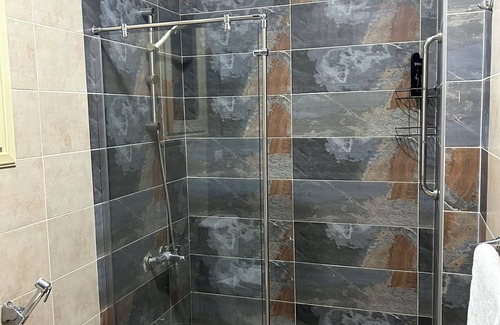 Zamalek Apartment | Charming 2-bedroom apartment with WiFi, AC in zamalek Cairo Governorate