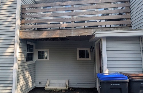 Old Orchard Beach Apartment | Charming 2-bedroom apartment in nice Old Orchard Beach with WiFi