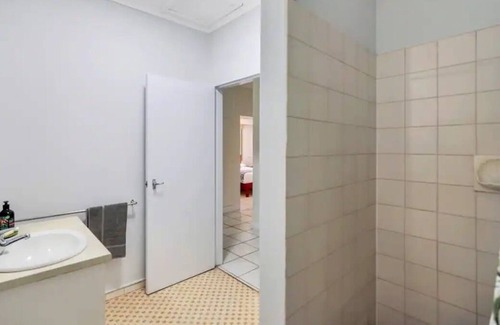 Rapid Creek House | Charming 2 bed, 1 bath getaway for 4 guests. Spacious, private, great location!