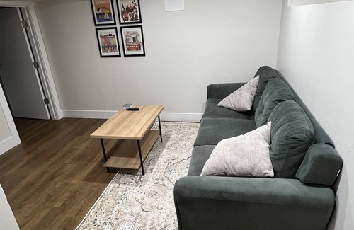 Sugar House Apartment | Charming 2 bed 1 bathroom in heart of SLC. Perfect in every way for your stay!