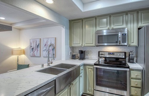 Dana Point Condo | Charming 2-bed, 2.5 bath condo in Dana Point with AC