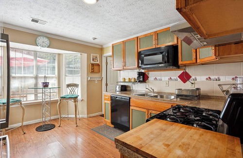 Stone Mountain House | Charming 2-bed/2.5-bath House in delightful Stone Mountain with Private Yard