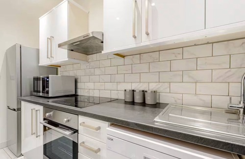 City of Westminster Apartment | Charming 2 Bed Apartment By Mayfair