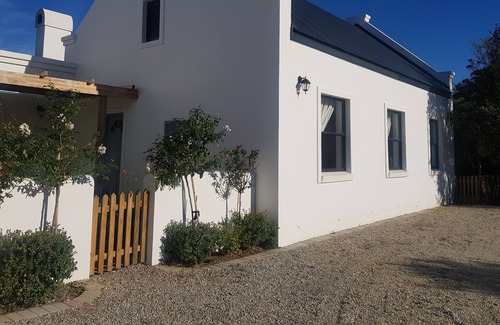 Plettenberg Bay Cottage | Charming 2 Bed Cottage