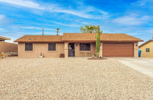 Lake Havasu City House | Charming 2-bedroom house with AC, WiFi in beautiful Lake Havasu City