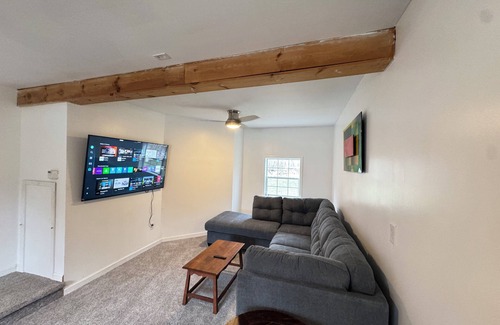 Rensselaer Falls House | Charming 2-bedroom house near Oswegatchie River in Rensselaer Falls