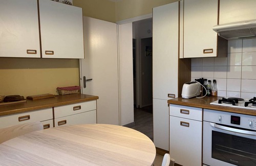 Villard-de-Lans Apartment | Charming 2-Bedroom Apartment with Balcony, Parking & Ski Storage in Villard-de-Lans