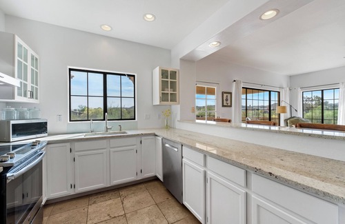Fountain Hills Condo | Charming 2-bedroom condo in enchanting Fountain Hills with AC
