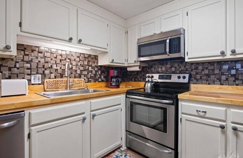 Sugar Mountain Condo | Charming 2-bedroom Condo in delightful Sugar Mountain with Resort Amenities