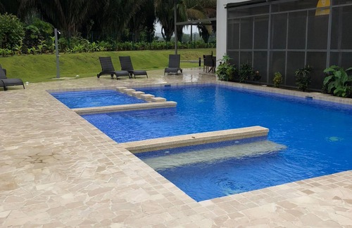Jaco Apartment | Charming 2-bedroom apartment with AC, WiFi in beautiful Playa Hermosa in Mistico