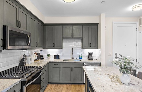Laguna Niguel Apartment | Charming 2-bedroom apartment in awesome Laguna Niguel with AC, fitness room,pool