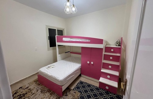 Bab Sharqi Apartment | Charming 2-bedroom apartment with AC, WiFi in VISTA MARINA AL ALAMIN