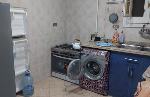 Ar-Raml 1 Apartment | Charming 2-bedroom apartment in enchanting Alexandria with WiFi, fitness room.