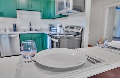 Five Points South Apartment | Charming 2-bedroom apartment in the heart of Birmingham