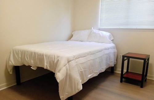 Kabrich Crescent Apartment | Charming 2-bedroom Apartment in Blacksburg