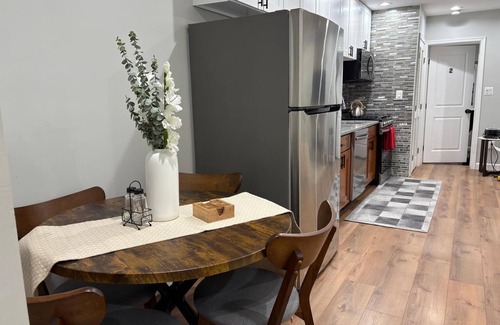 Trinidad Apartment | Charming 2-bedroom apartment in enchanting Washington with WiFi, AC