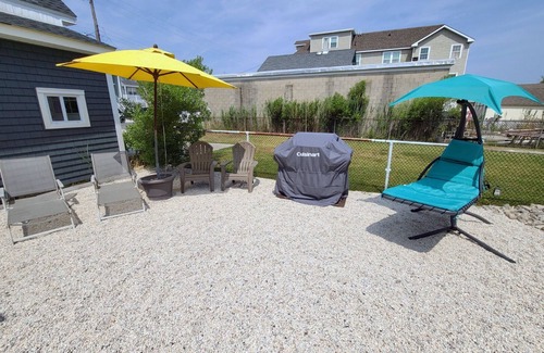 Wildwood Apartment | Charming 2-bedroom apartment with WiFi, AC in beautiful Wildwood