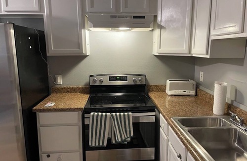 Washington Virginia Vale Apartment | Charming 2-bedroom apartment with WiFi, AC in terrific Denver 80224