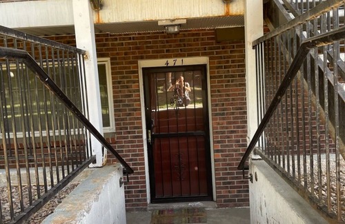 Washington Virginia Vale Apartment | Charming 2-bedroom apartment with WiFi, AC in terrific Denver 80224