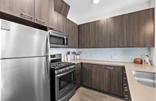 Vernon Apartment | Charming 2-bedroom apartment in serene Vernon with fitness room, WiFi