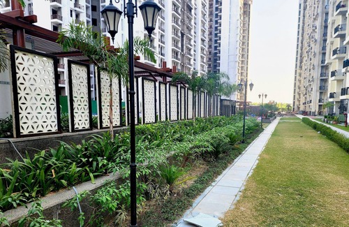 Noida Apartment | Charming 2-bedroom apartment with Pool View