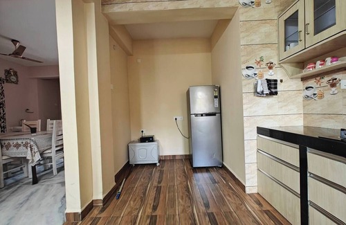 Varca Apartment | Charming 2-bedroom apartment 5 mins from Beach with WiFi, AC in wonderful Varca