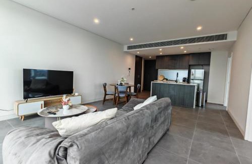 Lidcombe Apartment | Charming 2 bedroom APT overlooking Accor Stadium