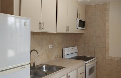 Staniel Cay House | Charming 2-Bedroom House in Tranquil Staniel Cay near Thunderball Grotto