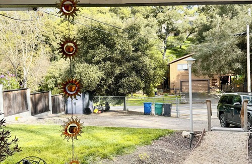 Atascadero Cottage | Charming 2-bedroom cottage with WiFi and AC in Atascadero