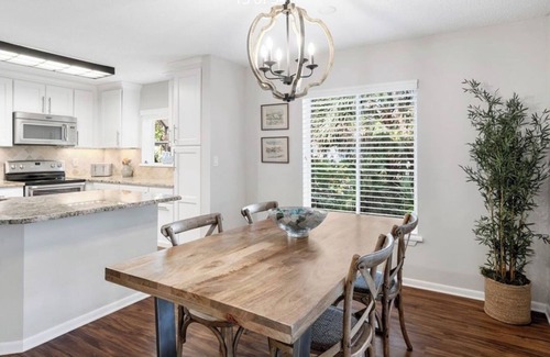 Wabasso Beach Condo | Charming 2-bedroom condo in Sea Oaks, a beautiful tennis and beach community