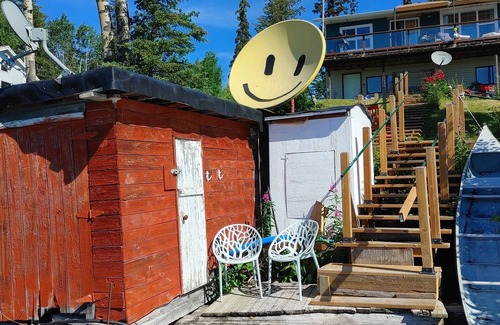 Vanderhoof Apartment | Charming 2-bedroom on Cluculz Lake.