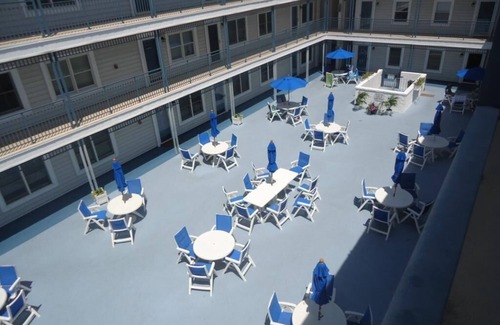 Cape May Condo | Charming 2-bedroom condo in beautiful Cape May w/pool and partial beach view